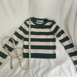 Zara crop top, green striped sweater. Never worn (no tags). Medium